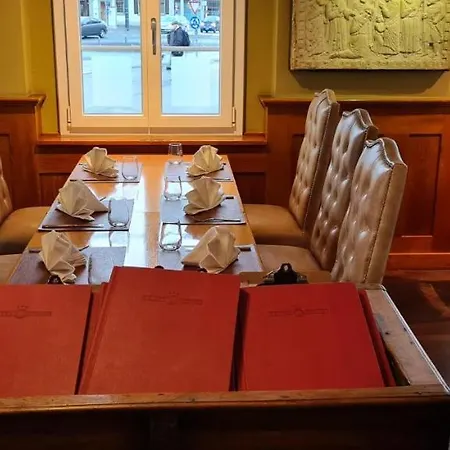 & Restaurant Sternen Bei Bern 3* Köniz